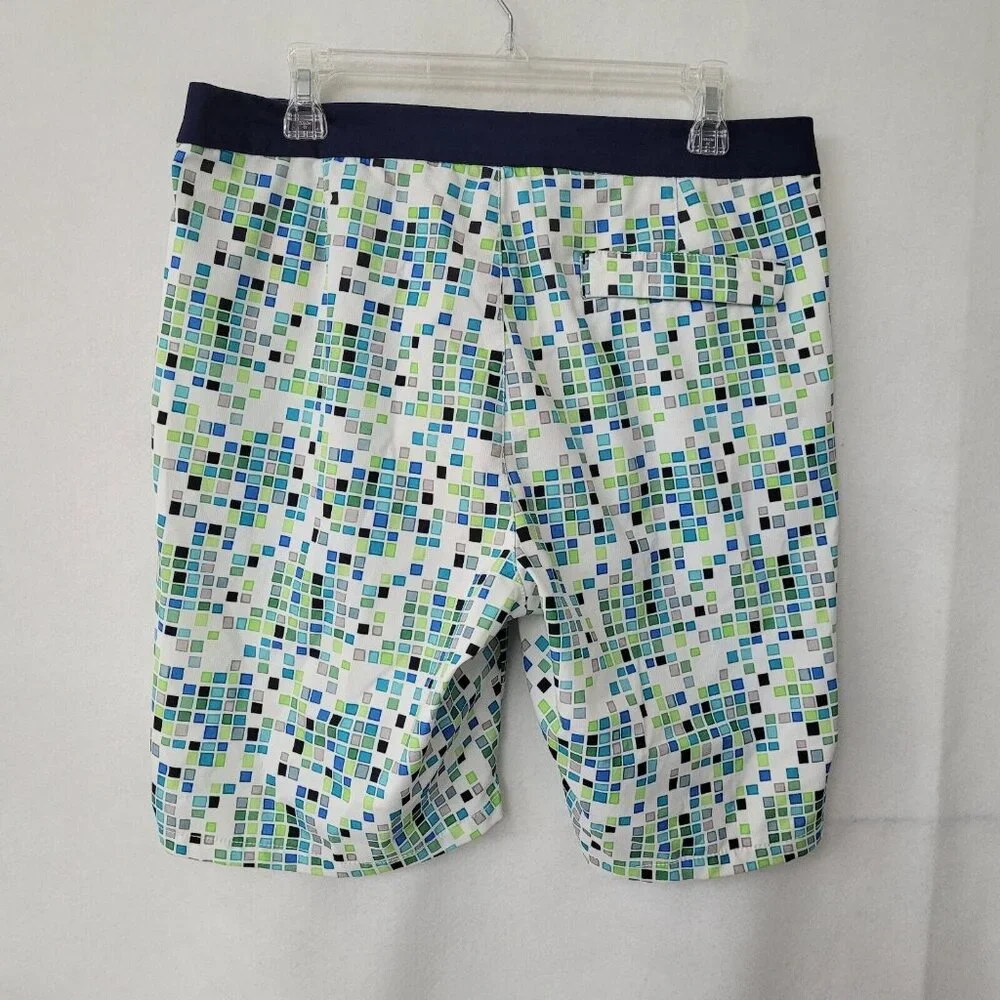 Tommy Bahama Relax 9